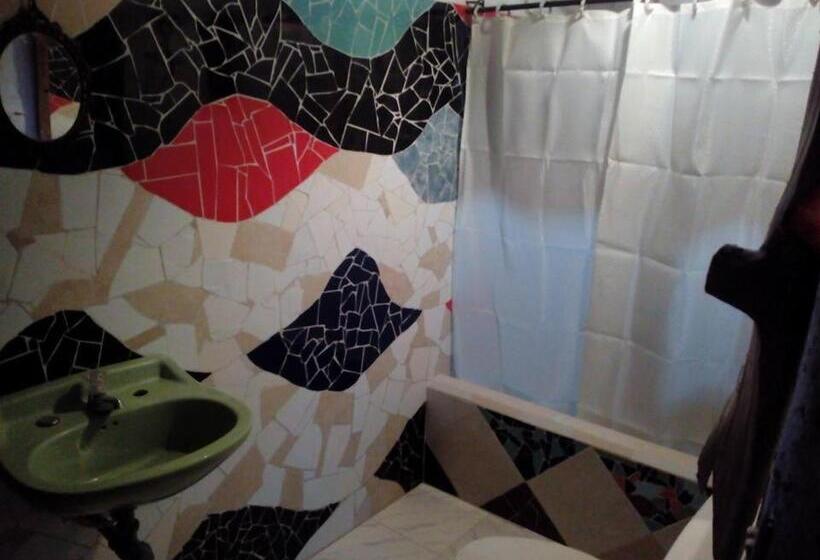 旅馆 Tarragona Hostal