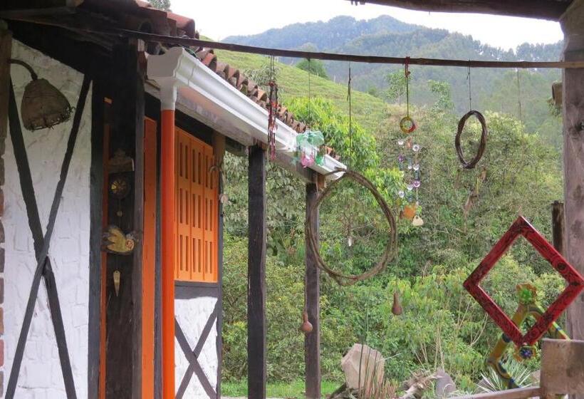 旅馆 Tarragona Hostal