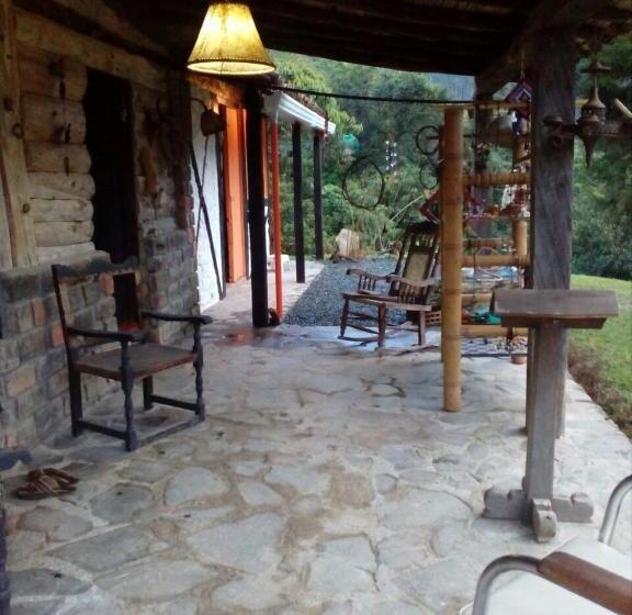 旅馆 Tarragona Hostal