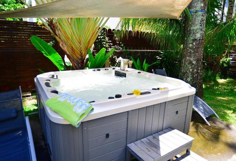 هتل Flowers Of Paradise