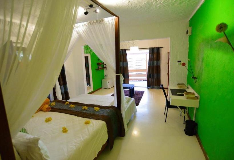 هتل Flowers Of Paradise