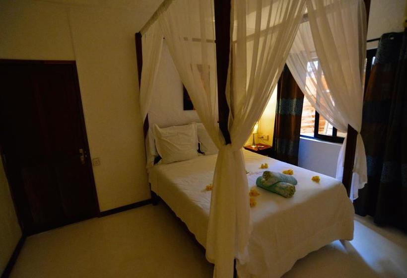 هتل Flowers Of Paradise