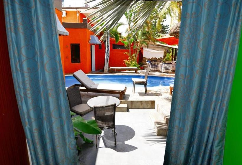 هتل Flowers Of Paradise