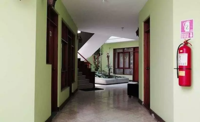 ホテル Hostal Las Orquídeas