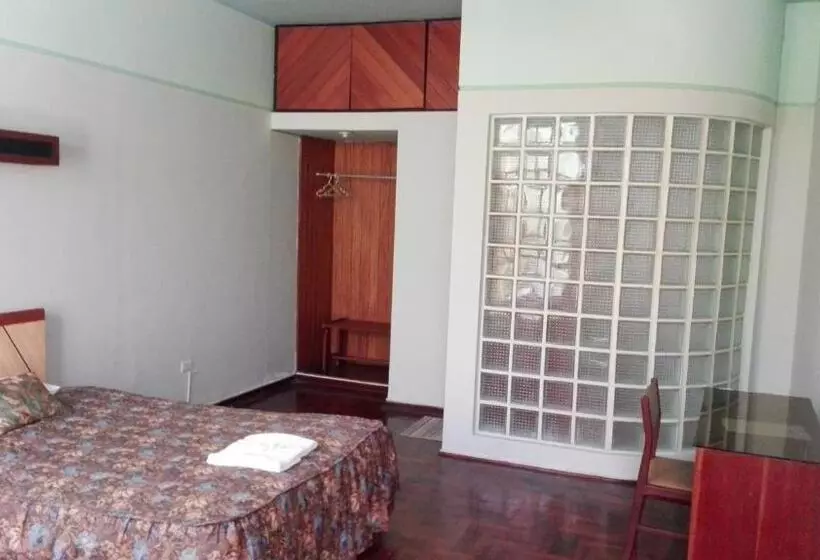 ホテル Hostal Las Orquídeas