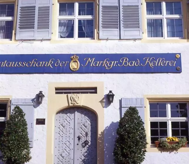 ホテル Markgräflich Badischer Gasthof Schwanen