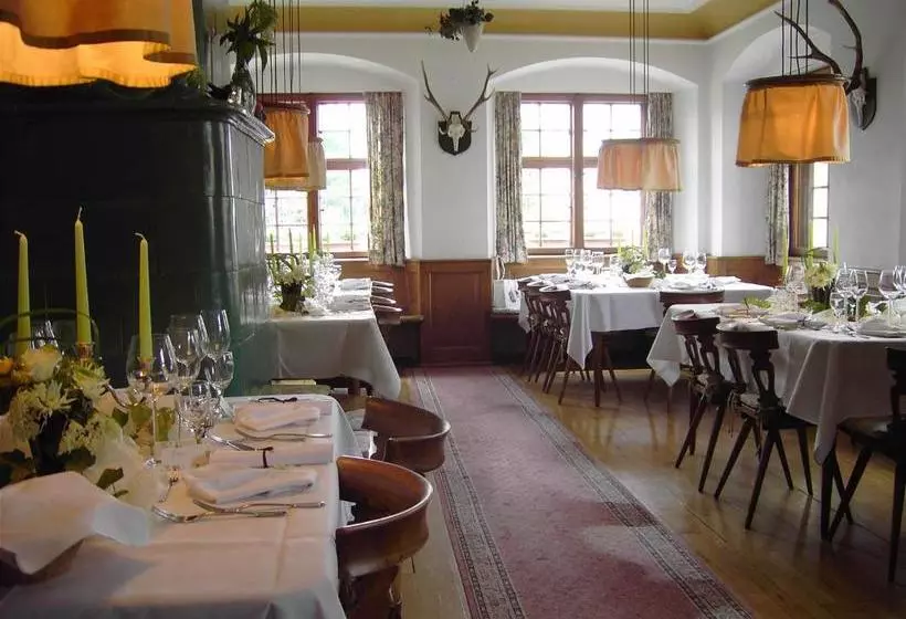 ホテル Markgräflich Badischer Gasthof Schwanen
