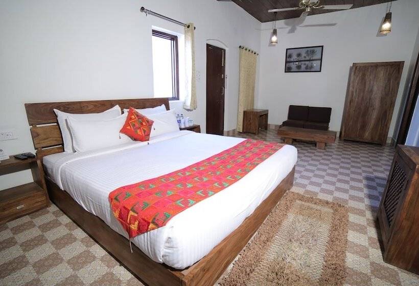 Hotel Sadda Pind