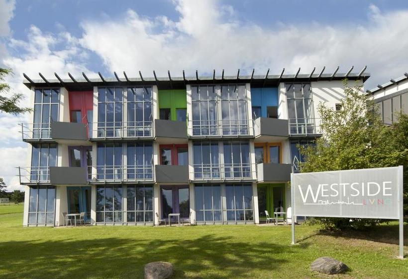 בית מלון כפרי Westside Living