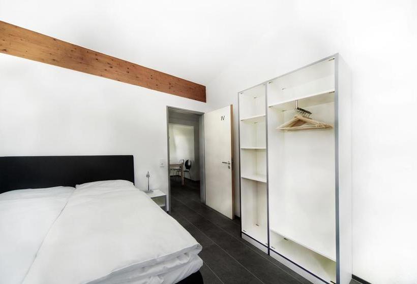 בית מלון כפרי Westside Living