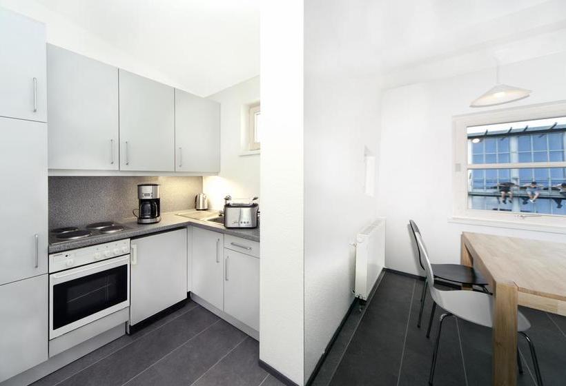 בית מלון כפרי Westside Living