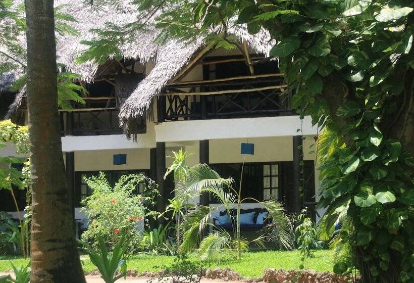 リゾートホテル Blue Bay Village