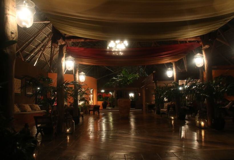 リゾートホテル Blue Bay Village