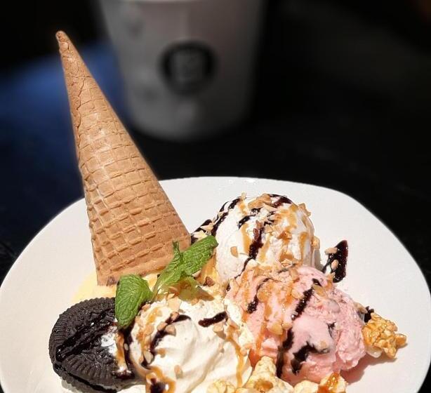 Suite 18 Boutique Hotel   Hostel