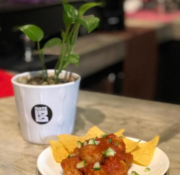 Suite 18 Boutique Hotel   Hostel