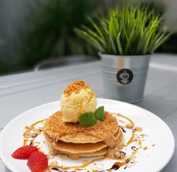 Suite 18 Boutique Hotel   Hostel