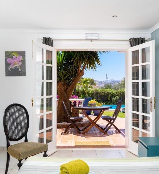 مبيت وإفطار Casa Caleda