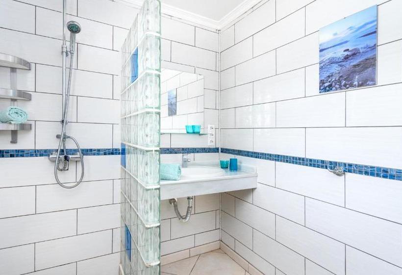 مبيت وإفطار Casa Caleda