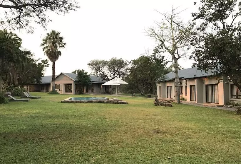 Aamiaismajoitus (B&B) Hamiltons Lodge & Restaurant