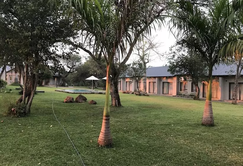 Aamiaismajoitus (B&B) Hamiltons Lodge & Restaurant