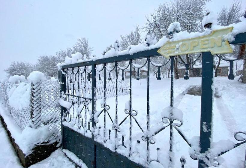 Bed and Breakfast Peraj Guesthouse