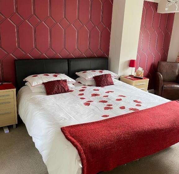 Brewery Farm House Bed & Breakfast