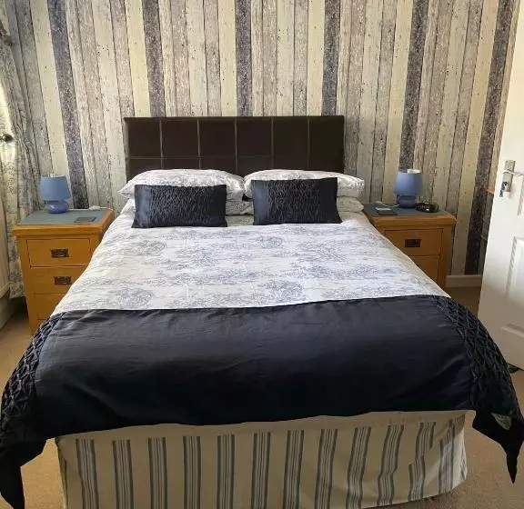 Brewery Farm House Bed & Breakfast