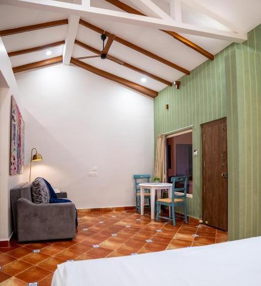 C Roque Beach Resort