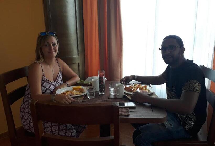 Figaro Hotel Samana