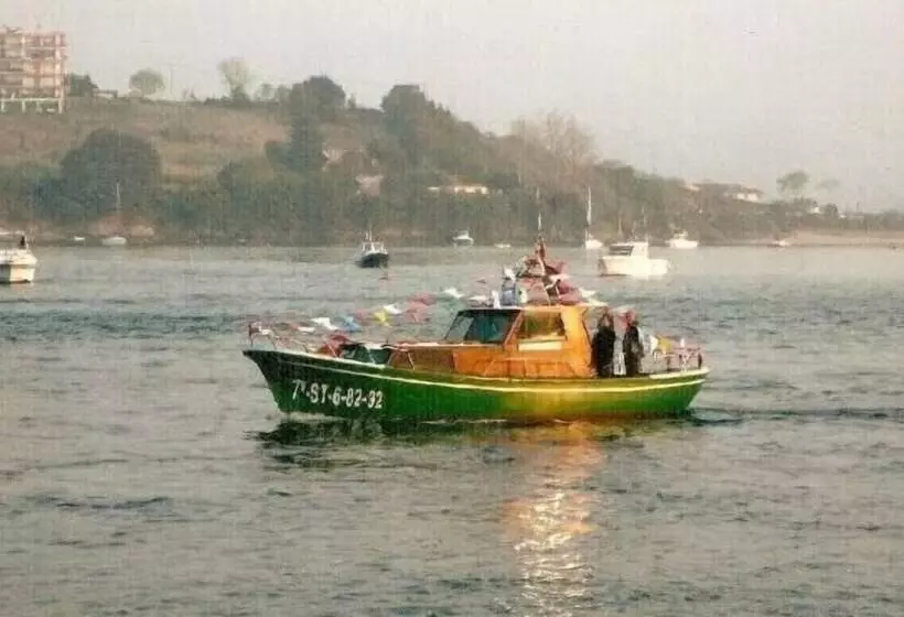 Hotelli Fuente De Las Anjanas