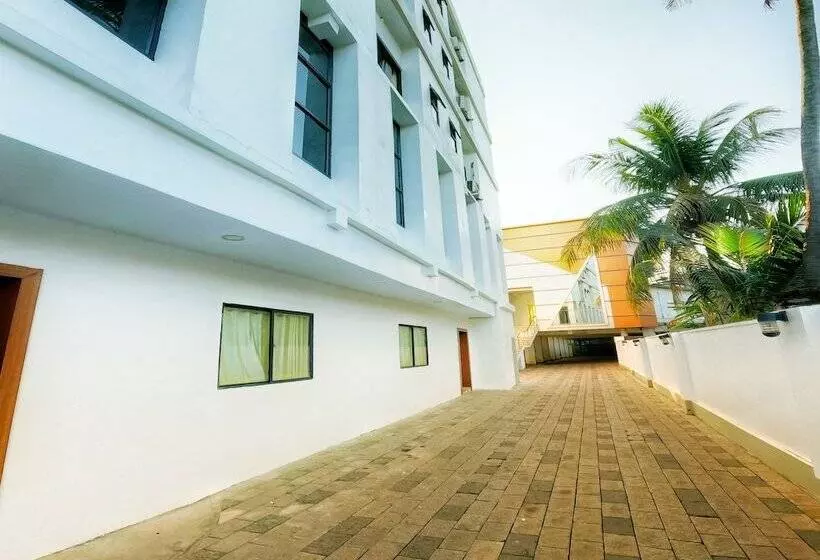 ホテル Green Park Residency