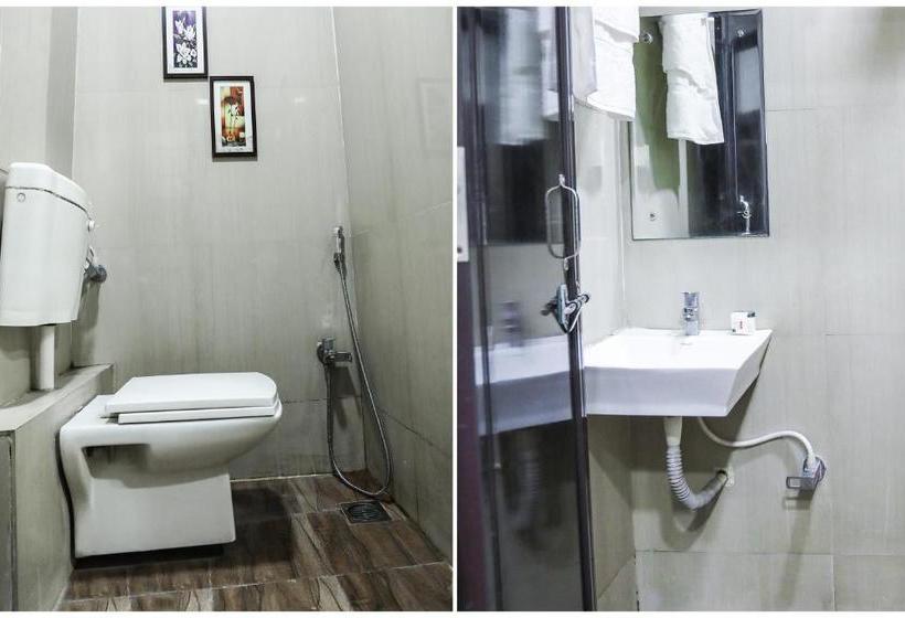 בית מלון כפרי Madhuram Palace