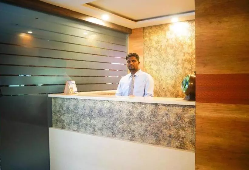 Hotel Royal Serenity Kammanahalli