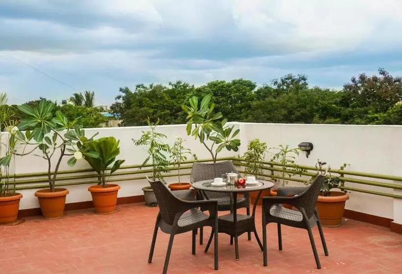 Hotel Royal Serenity Kammanahalli