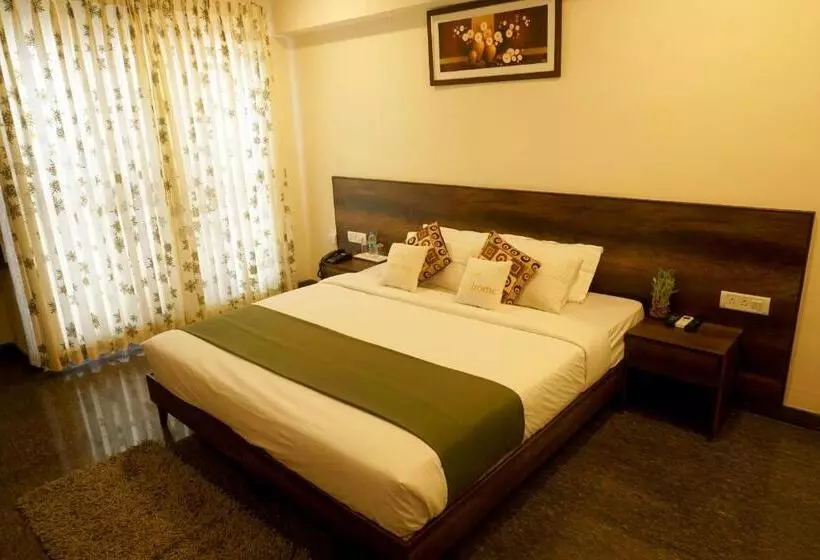 Hotel Royal Serenity Kammanahalli