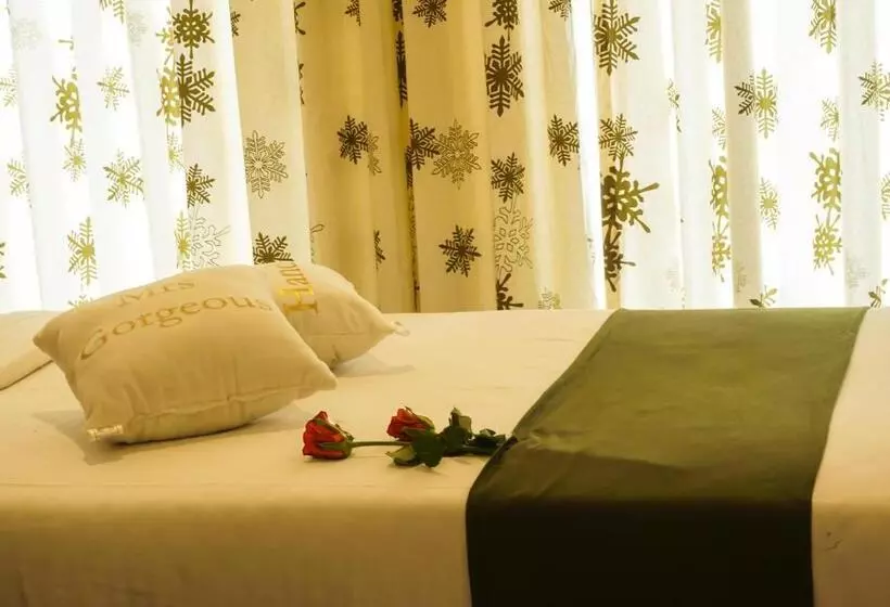 Hotel Royal Serenity Kammanahalli