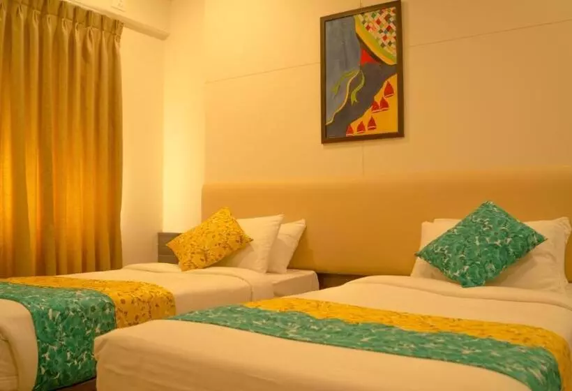 Hotel Royal Serenity Kammanahalli