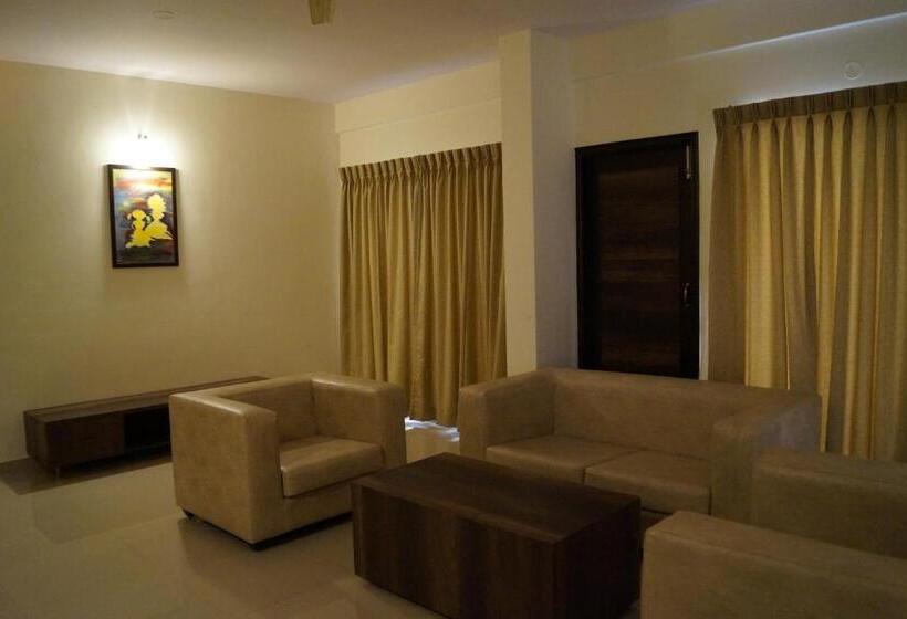 فندق Royal Serenity Kammanahalli