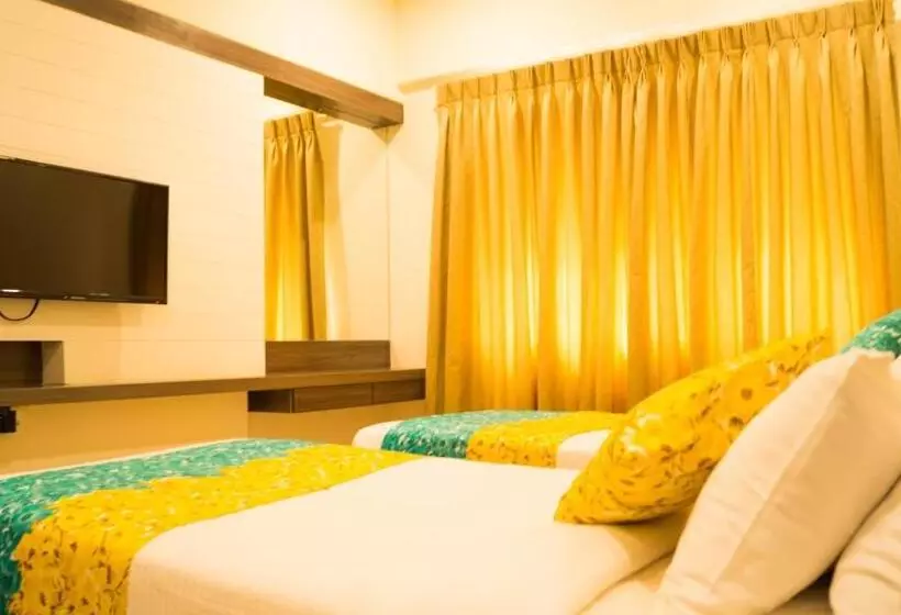 Hotel Royal Serenity Kammanahalli