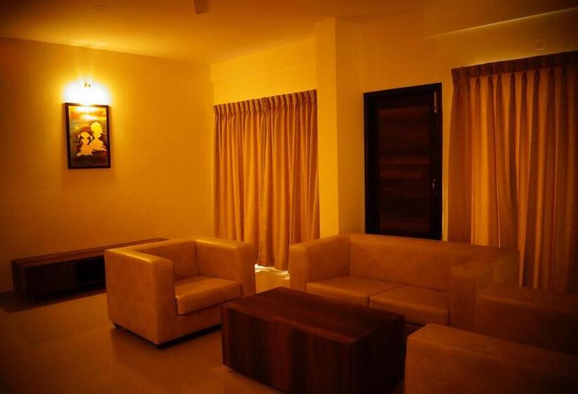 فندق Royal Serenity Kammanahalli