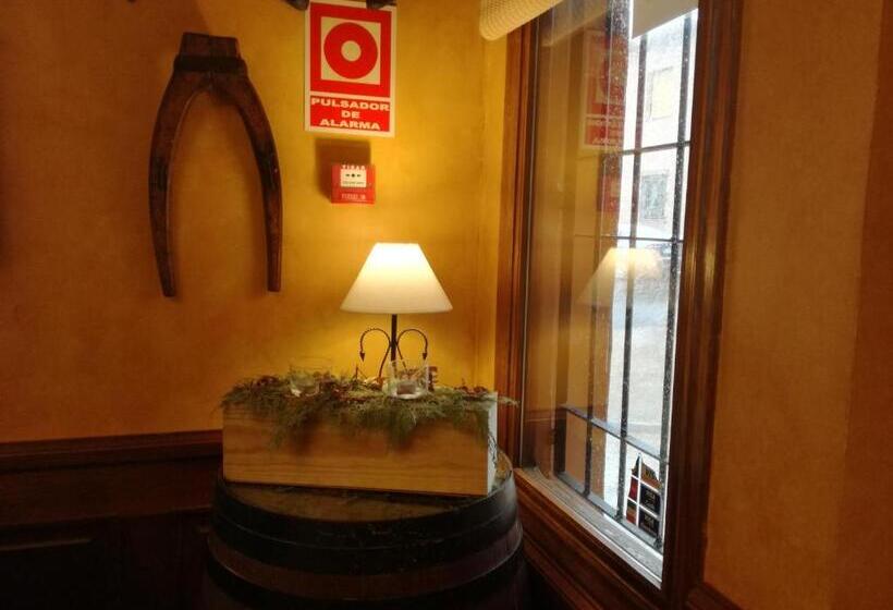 ホテル Rural La Gavilla