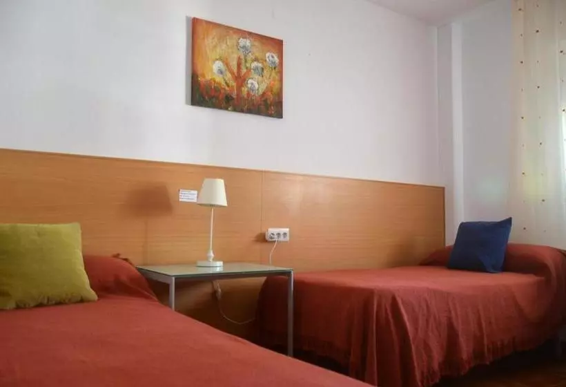 Torre De La Victoria Hostel