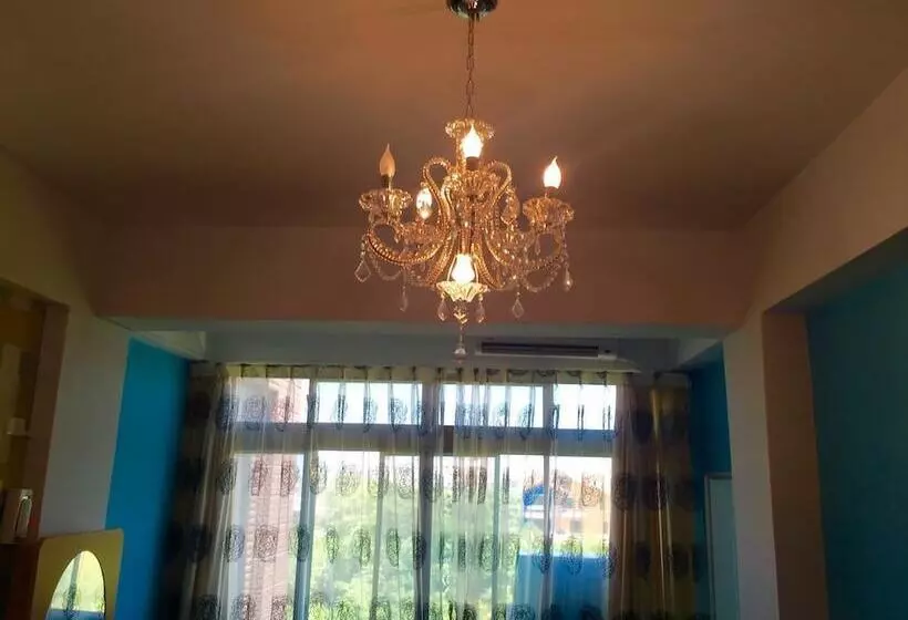 Yealien B&b