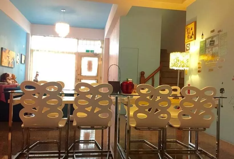 Yealien B&b