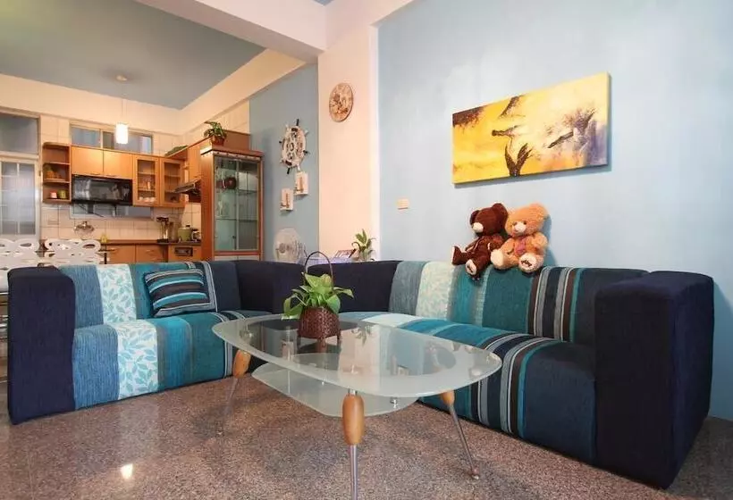 Yealien B&b