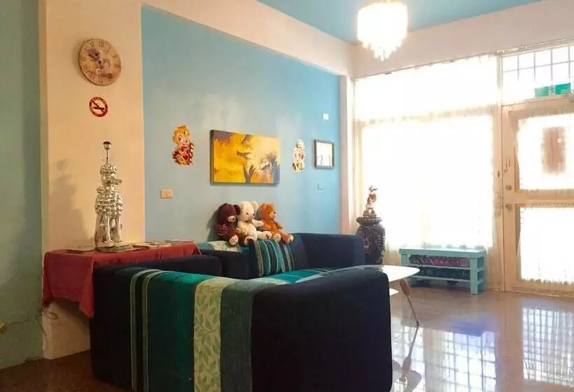 Yealien B&b