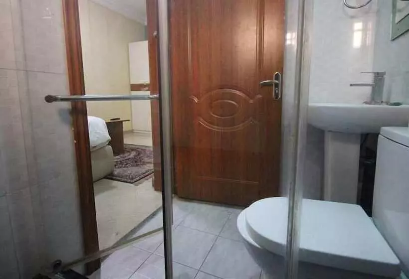 Adsuit Hotel Calabar