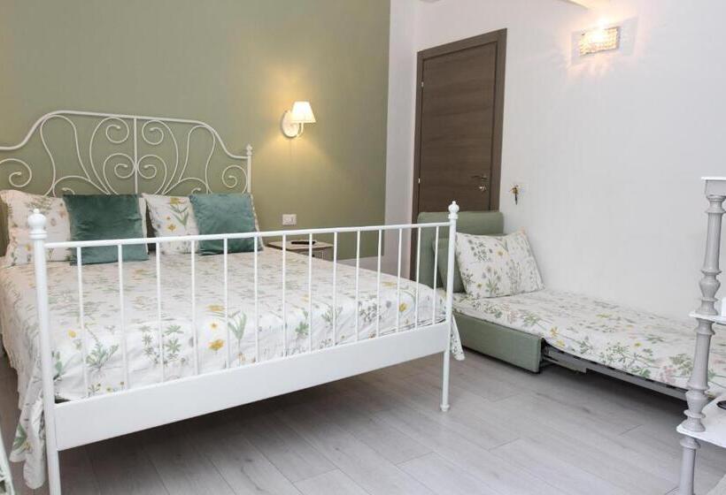 تختخواب و صبحانه Carducci