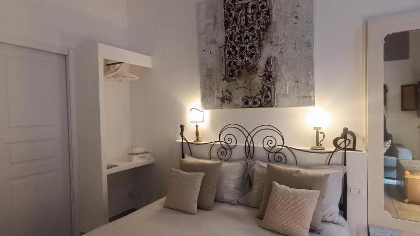 تختخواب و صبحانه Carducci