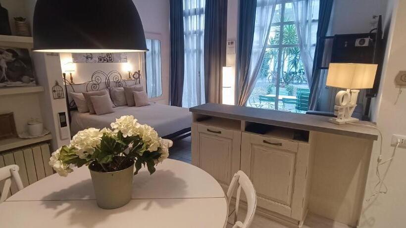 تختخواب و صبحانه Carducci